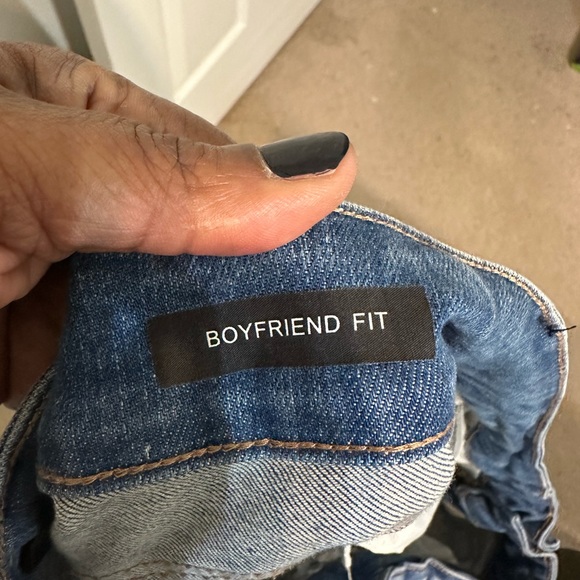 Brand. Judy Blue Boyfriend Fit Jeans - Picture 4 of 6